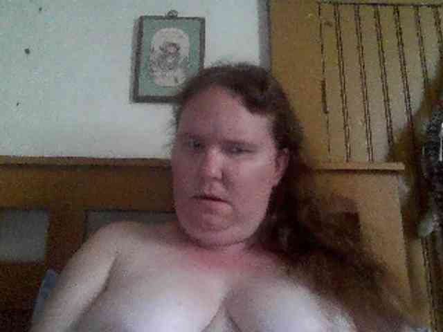 queen211 webcam