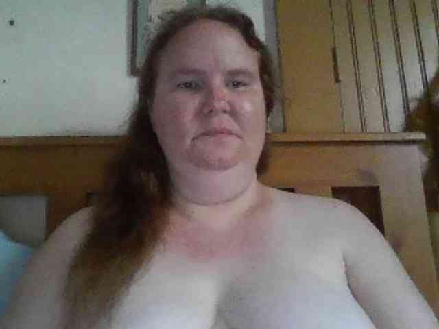 queen211 webcam