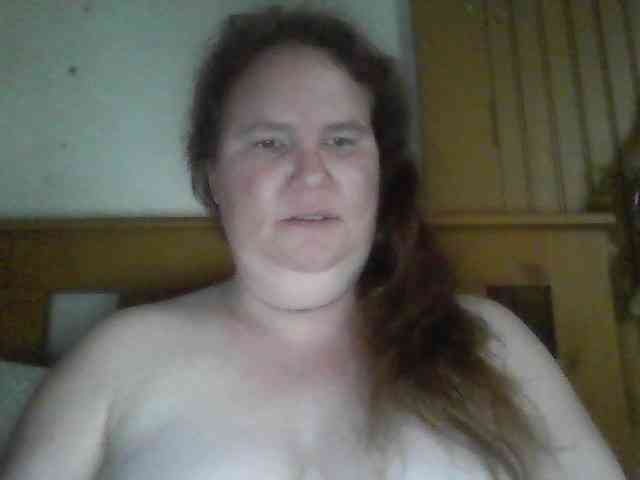queen211 webcam