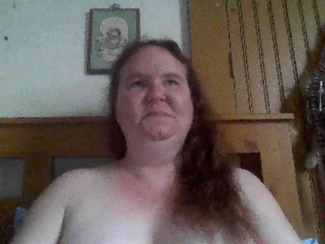queen211 webcam