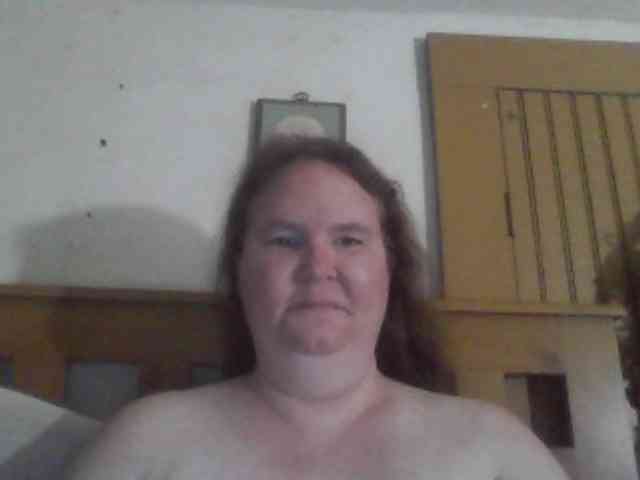 queen211 webcam