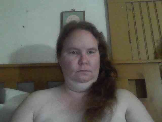 queen211 webcam