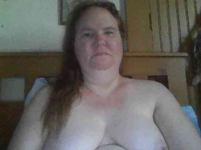 queen211 webcam