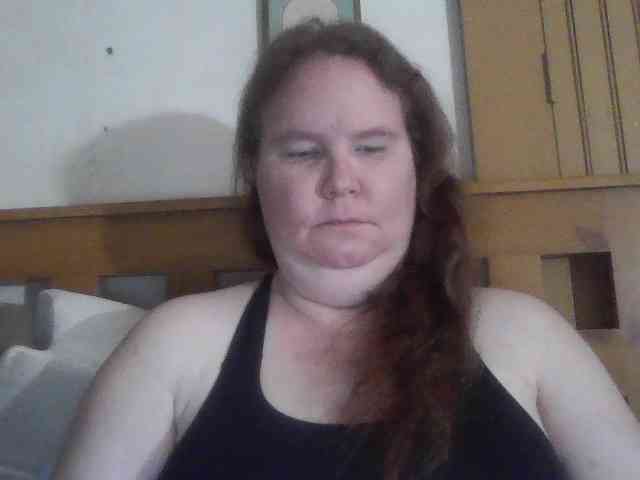 queen211 webcam