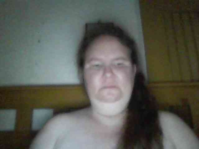 queen211 webcam