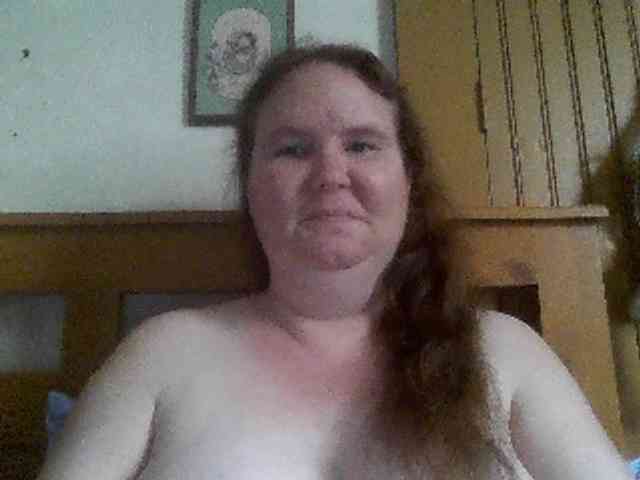 queen211 webcam