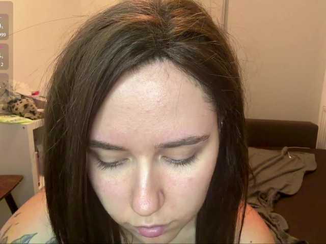 CherryHanki live cam on BongaCams