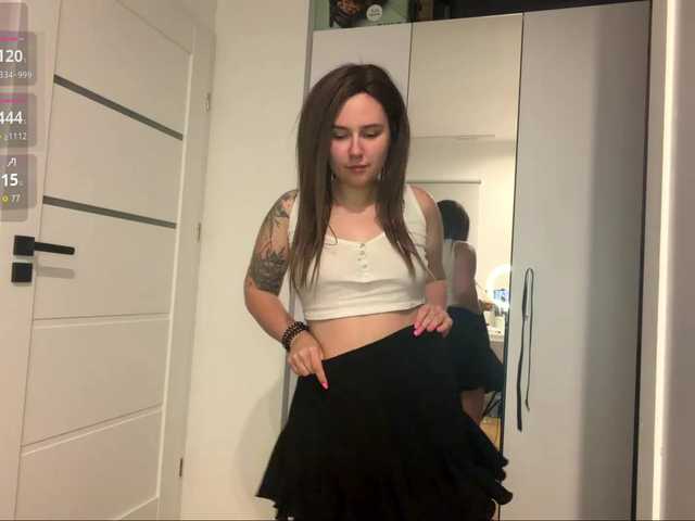 CherryHanki live cam on BongaCams