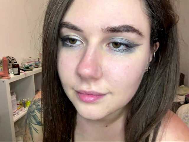 CherryHanki live cam on BongaCams