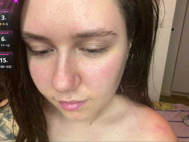 CherryHanki live cam on BongaCams