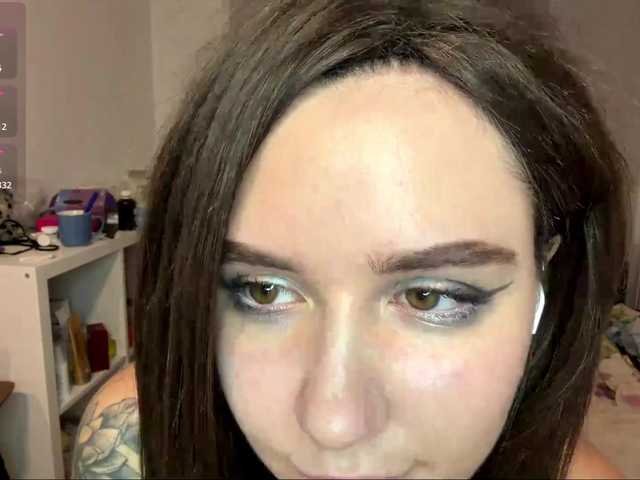 CherryHanki live cam on BongaCams