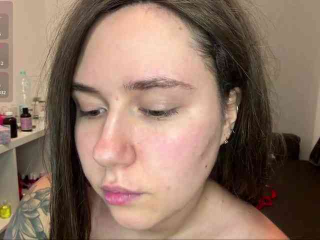 CherryHanki Live Webcam on BongaCams
