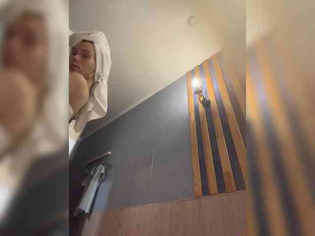 Prinsess131 webcam