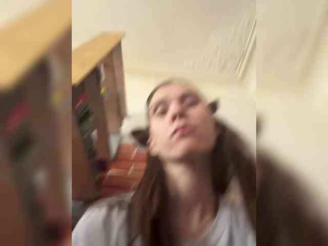 Prinsess131 webcam