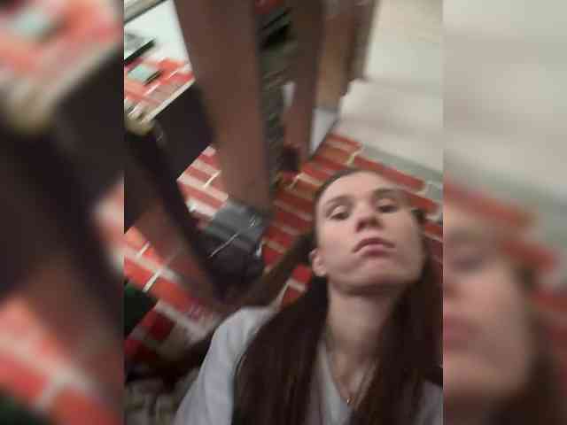 Prinsess131 webcam