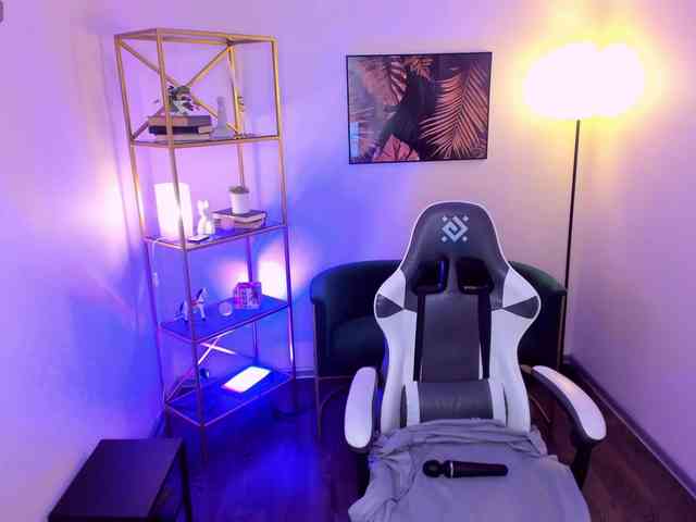 ManicPixie webcam