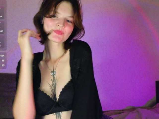 LikaSky live cam on BongaCams
