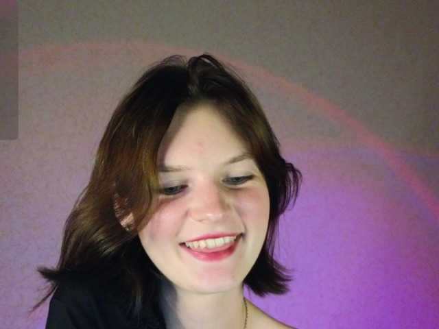 LikaSky live cam on BongaCams
