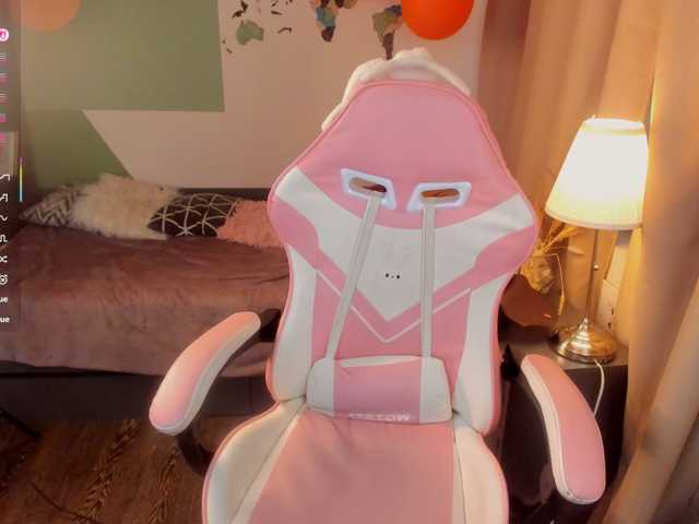 KellyStarlight, en vivo ahora en BongaCams
