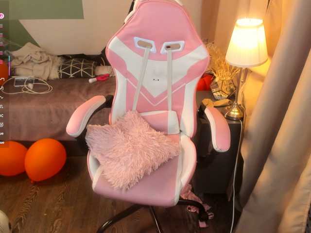KellyStarlight live cam preview
