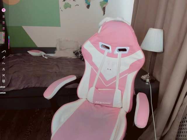 KellyStarlight live webcam show