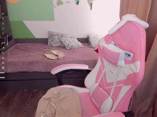 KellyStarlight webcam