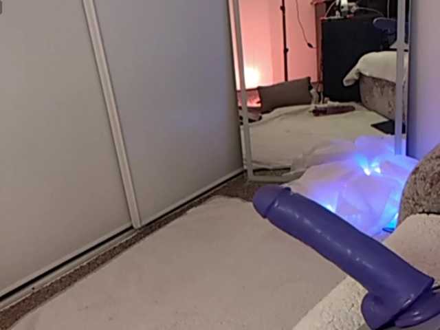 ElyeRoss live cam on BongaCams