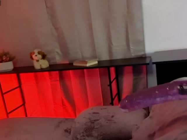 ElyeRoss live cam on BongaCams
