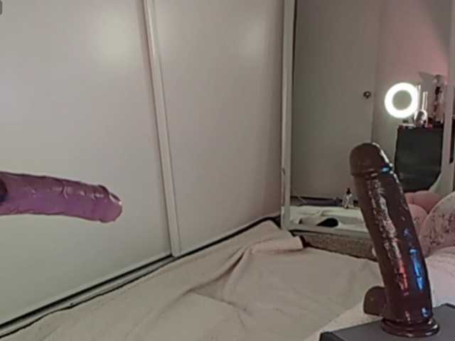 ElyeRoss live cam on BongaCams