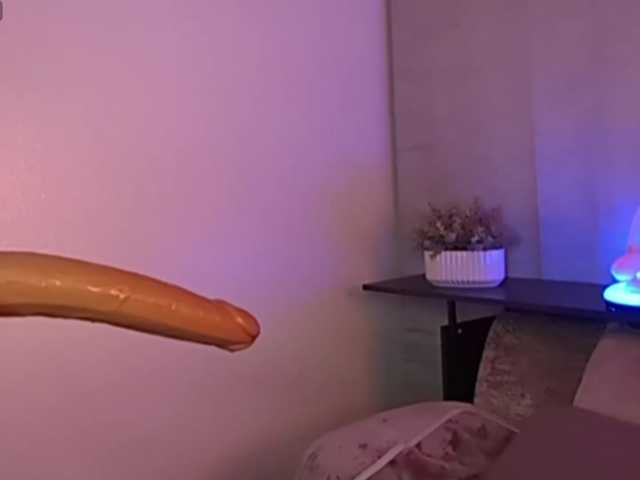 ElyeRoss live cam on BongaCams
