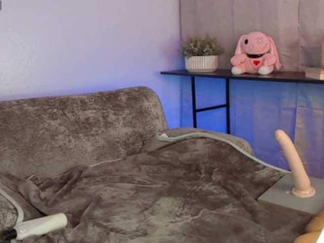 ElyeRoss live cam on BongaCams