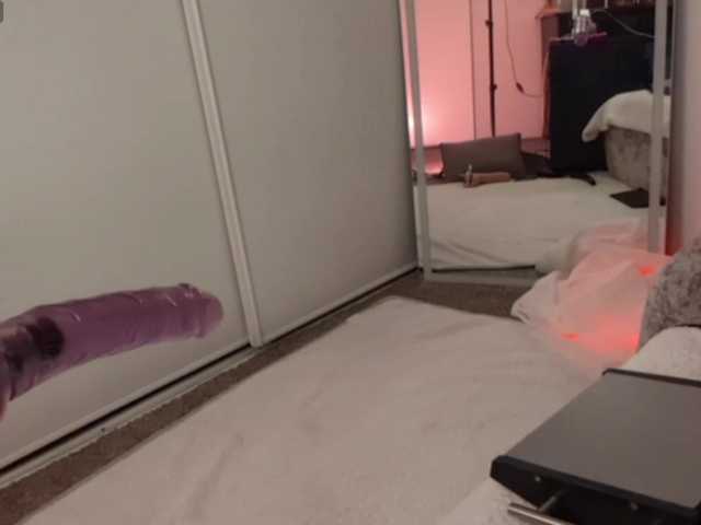ElyeRoss live cam on BongaCams