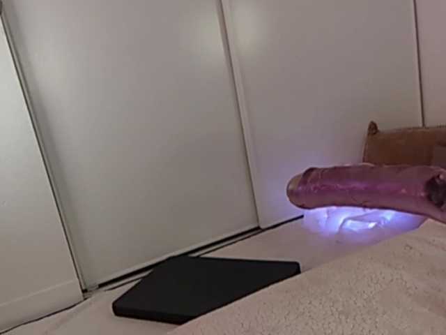 ElyeRoss live cam on BongaCams