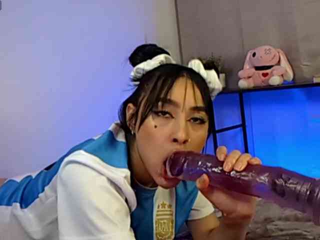 online porn web cam ElyeRoss