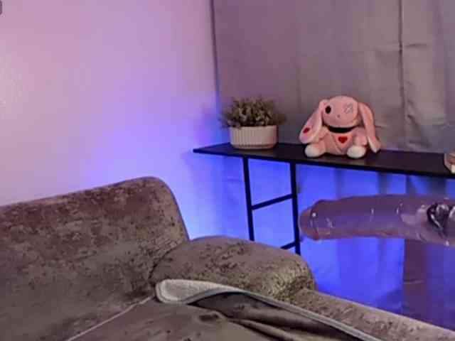 ElyeRoss webcam