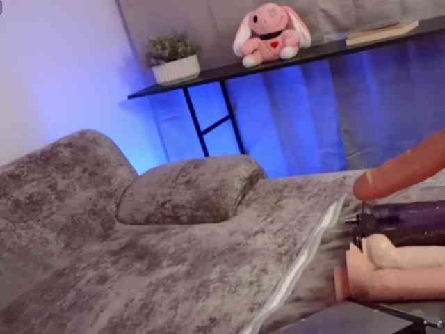 ElyeRoss webcam