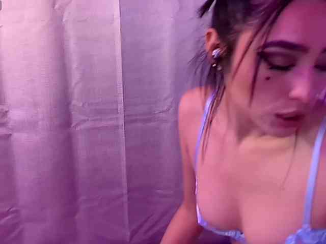 ElyeRoss webcam