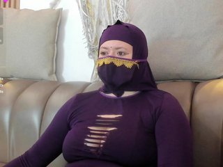 yasmin-dina Porn Show