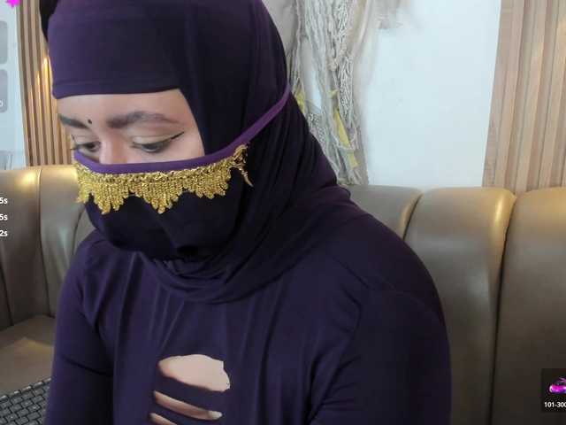 yasmin-dina live cam on BongaCams