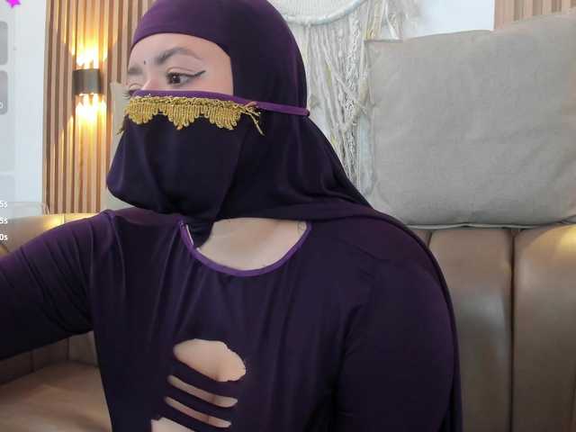 yasmin-dina live cam on BongaCams