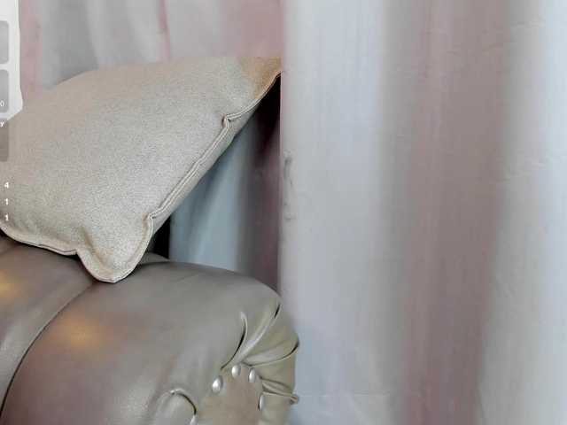 yasmin-dina live cam on BongaCams