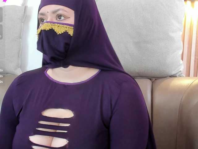 yasmin-dina cam belle