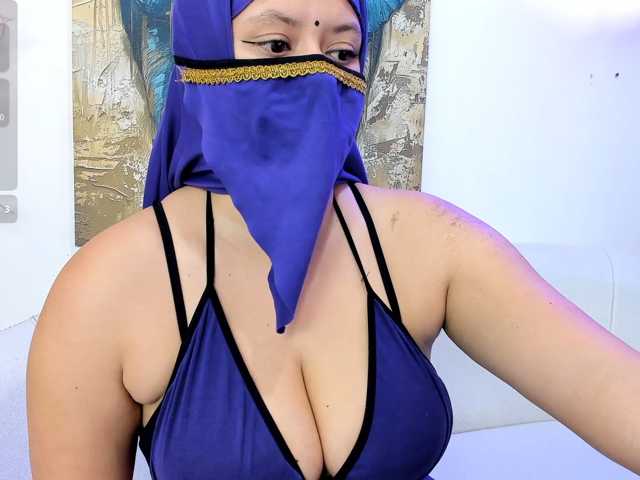 yasmin-dina live cam on BongaCams