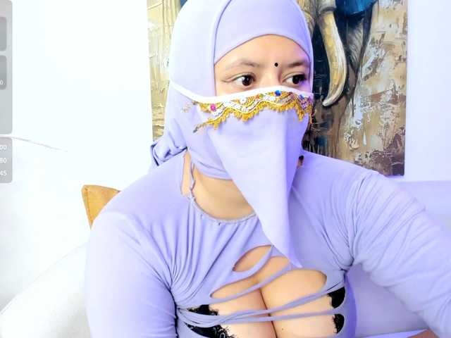 yasmin-dina live cam on BongaCams