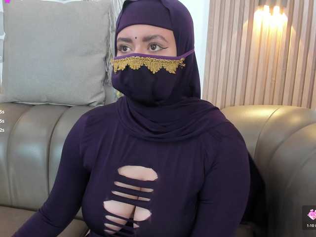 yasmin-dina live cam on BongaCams