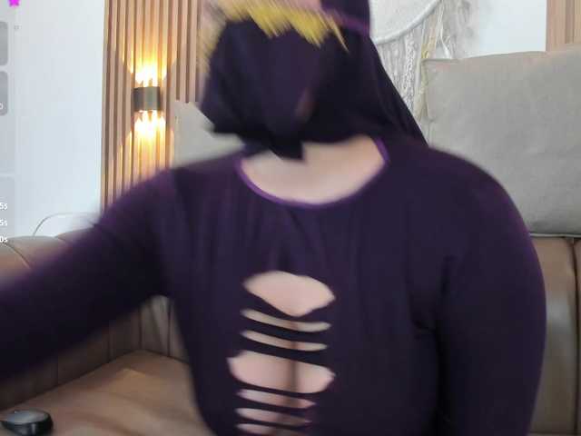 yasmin-dina live cam on BongaCams