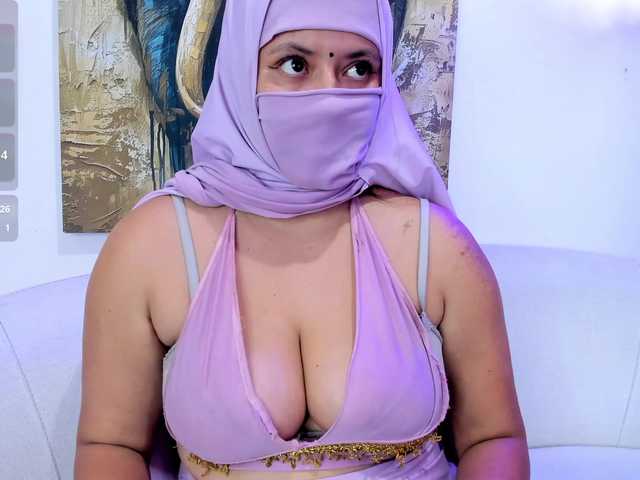 yasmin-dina live cam on BongaCams