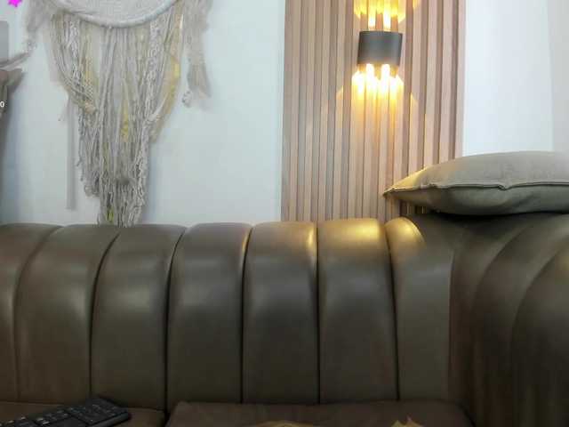 yasmin-dina live webcam show