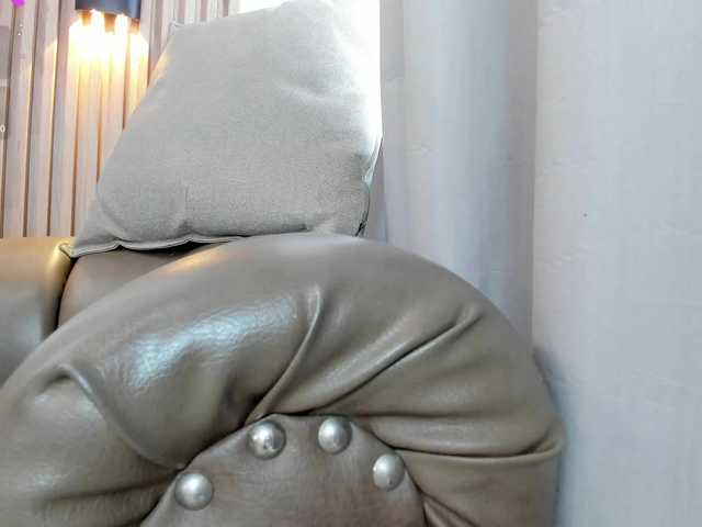 yasmin-dina live webcam show