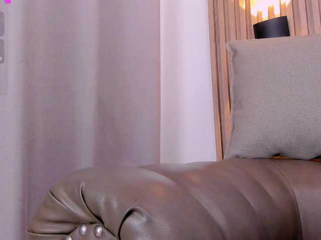 yasmin-dina live cam on BongaCams